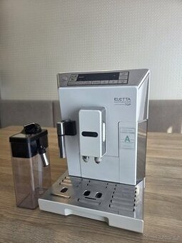 Kávovar Delonghi