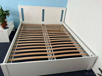 IKEA manželská postel