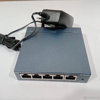 5portový switch TP-Link TL-SG105