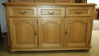 Komoda rustikální - masiv ( Dub ) - Výborný stav