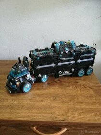 LEGO kamion
