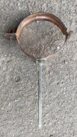 Měděný držák okapu 100 mm s trnem