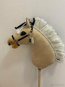 Hobby horse - kůň na tyči