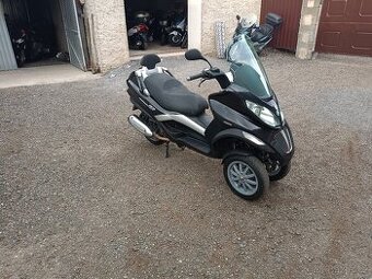 Piaggio mp3 250 LT a mp3 125 cena za dva kusy