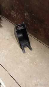 Lžíce lopata JCB 8014 8016 8018 8020 čep 25mm