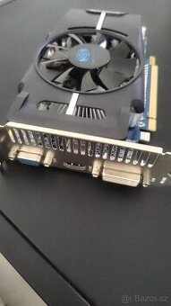 Sapphire Radeon HD6770HD 1GB grafika