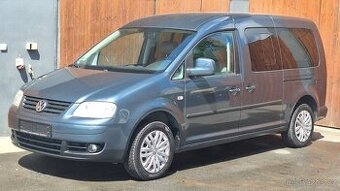 VOLKSWAGEN CADDY MAXI 2,0TDi 7míst po servisu