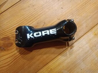 Představce Kore