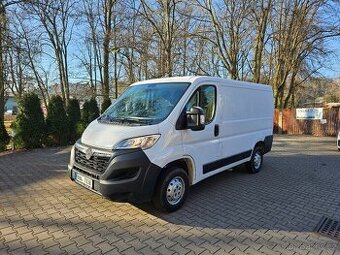 Opel movano 2023