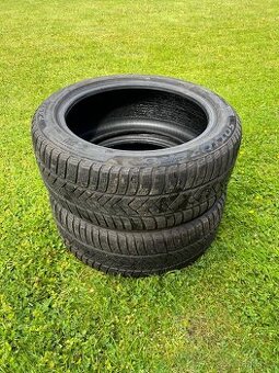 Zimní pneu 245/45/18 pirelli sottozero 3