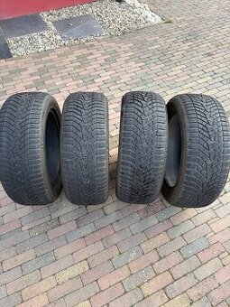 zimní pneu Yokohama 235/55/R18