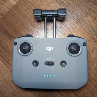 DJI RC231 ovládač