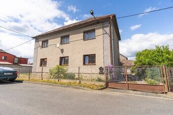 Rodinný dům 7+2 se zahradou a garáží, Bludov, okr. Šumperk - 1