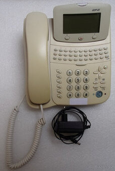 Stolní mobilní telefon Jablotron GDP-02