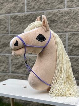 Hobby horse , kůň na tyči