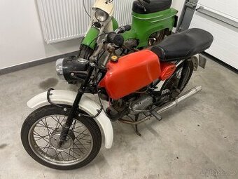 Jawa 50/23 mustang