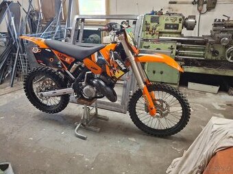 Ktm sx 125 edice Tyla Rattray 2005