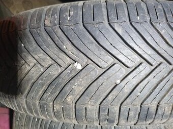 175/65R15 88H Michelin CrossClimate celoroční pneu 5mm
