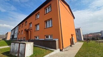 Byt 3+1 (69 m²)garaž. Lesná před rekonstrukcí