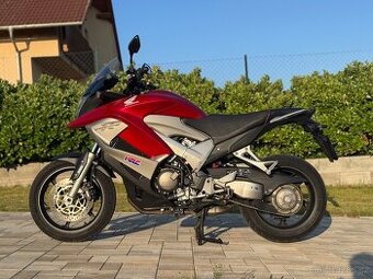 Honda VFR 800X Crossrunner 8760km