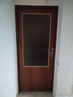 Dveře