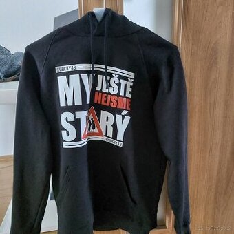 Mikina s kapucí Rybičky 48 - my ještě nejsme starý