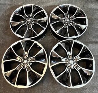 5x114,3 R19 Originál Hyundai i30N N-LINE