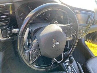 Prodám Mitsubishi Outlander - 1