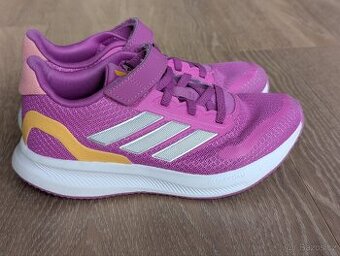 Dětské boty Adidas vel. 30,5