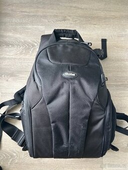 Fotobatoh Rollei 35 l – spolehlivý batoh pro DSLR i cestovní