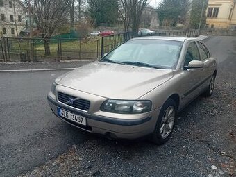 Volvo S60 2001