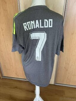 Cristiano Ronaldo Real Madrid Dres