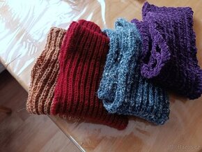 NOVÉ ŠÁLY - RUČNĚ PLETENÉ