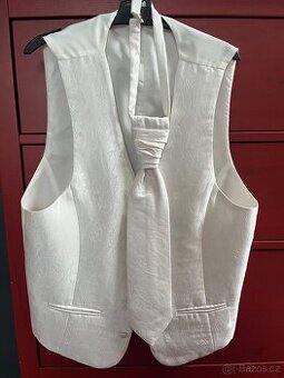 Svatebni vesta pro zenicha