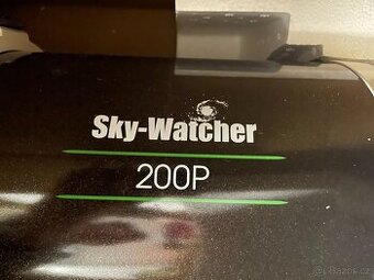 Hvězdářský dalekohled Sky watcher 200P