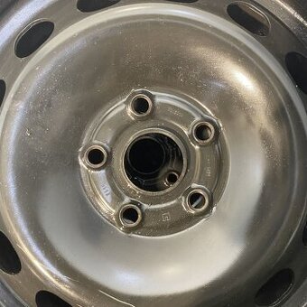 16" plechová kola – 5x112 – ŠKODA (VW, SEAT, AUDI)  Disky: 