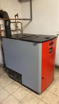 Plně Funkční Kotel na Tuhá Paliva ROJEK PK 60 (60 kW)