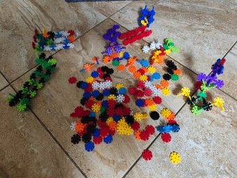 Stavebnice plastové kruhy