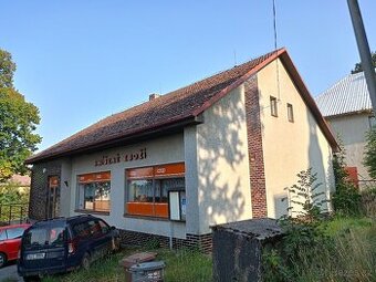 Pronájem domu COOP Jednota nezařizený s možností předělat ní - 1