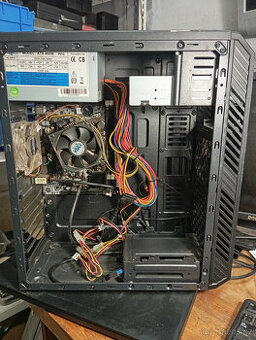 PC skříň Micro ATX + zdroj 400W + LG DVD GH20NS10