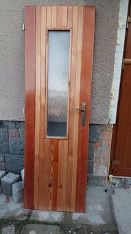Prodám vchodové dveře 60 L