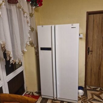 Americka lednice samsung