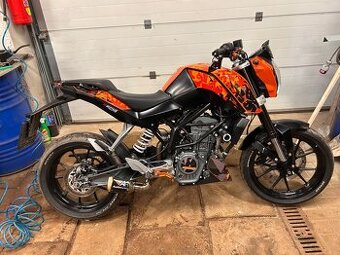 KTM Duke 125