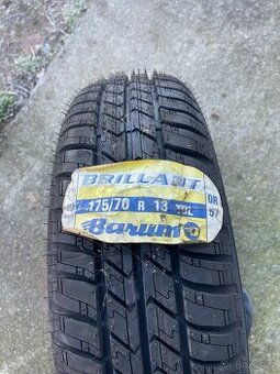 Prodám Novou Pneumatiku 175/70 R13 - 1