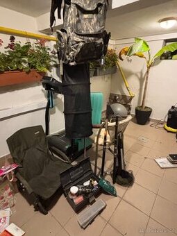 Rybářská výbava na kapraření