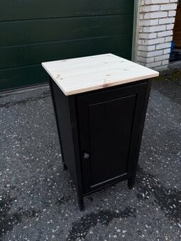 Noční stolek IKEA Hemnes - černohnědý