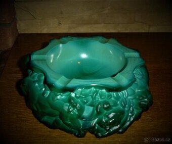 MALACHIT - JADE, ZELENÉ SKLO, 5 KUSŮ JAKO CELEK...