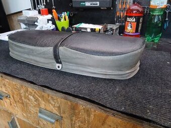 Originalni sedlo jawa panelka +víčko