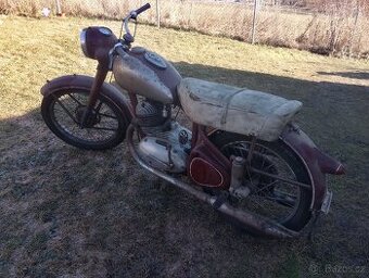Jawa 350 pérák