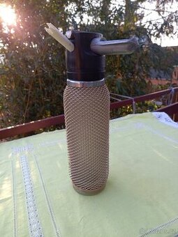 Retro sklenice na šlehačku